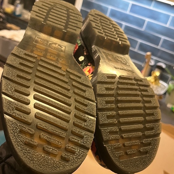 Dr.Martens 1460 Pascal 90's Retro Style Floral/Leather Mash Up Boots - Picture 6 of 17